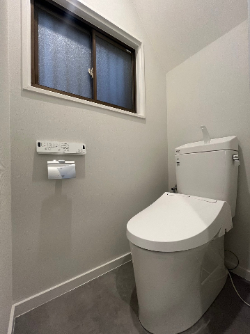 　トイレはウォシュレット